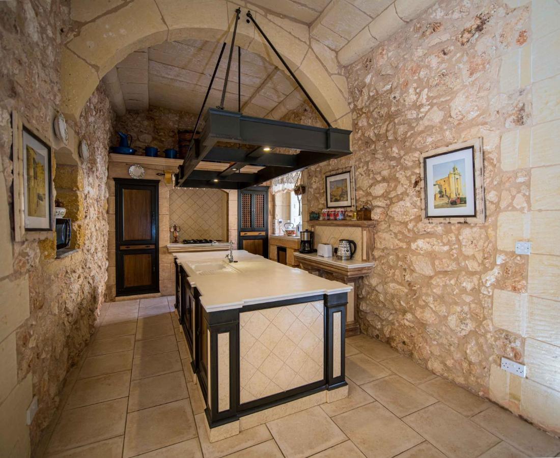 Ta' Kullarina Farmhouse With Private Pool In Island Of Gozo Villa Zebbug  Ngoại thất bức ảnh