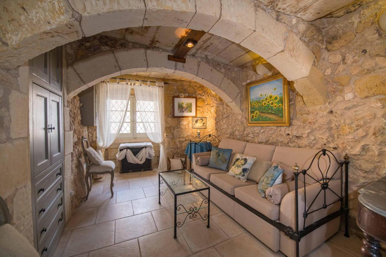 Ta' Kullarina Farmhouse With Private Pool In Island Of Gozo Villa Zebbug  Ngoại thất bức ảnh